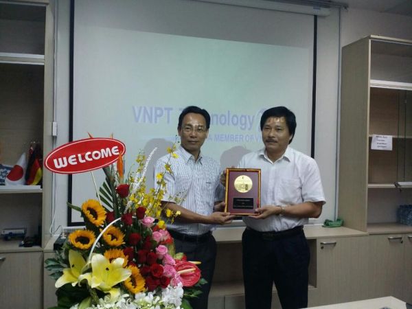 Ban lãnh đạo Trường ĐHBK Hà Nội gặp gỡ các doanh nhân Bách Khoa khu vực phía Nam