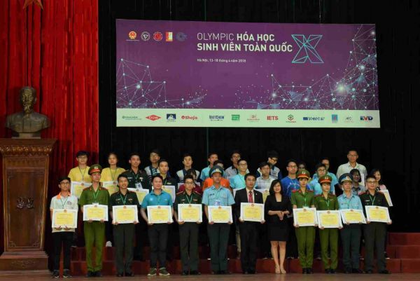 Bế mạc Hội thi Olympic Hóa học toàn quốc lần thứ X năm 2018