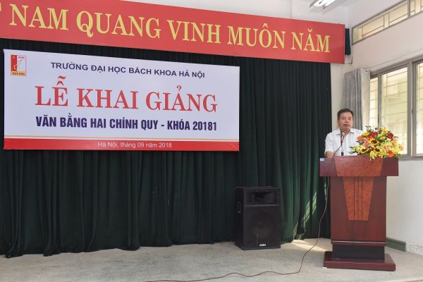 Trường ĐHBK Hà Nội khai giảng Văn bằng hai chính quy khóa 2018.1