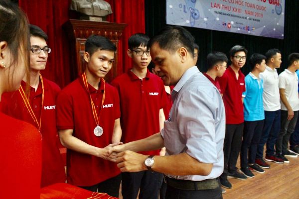 Trường ĐHBK Hà Nội giành nhiều giải cao tại Olympic Cơ học toàn quốc lần thứ 31