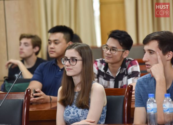 Bế giảng khóa học trao đổi hè ISU Vietnam 2019