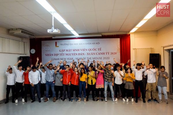 HUST organized Lunar New Year 2020 meeting for international students