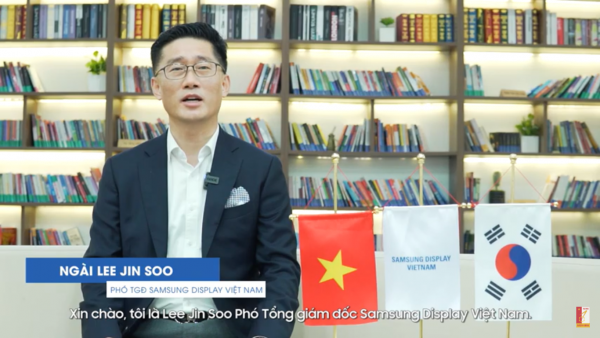 Congratulations from Samsung Display Vietnam to HUST