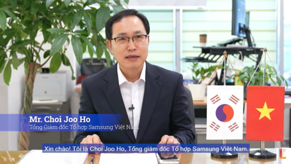 Congratulations from Samsung Vietnam to HUST