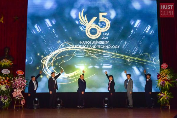 HUST celebrates its 65th anniversary, announcing to establish 3 schools