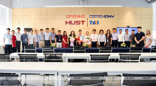 HUST Promotes Business Collaboration In Logistics And E-Commerce.