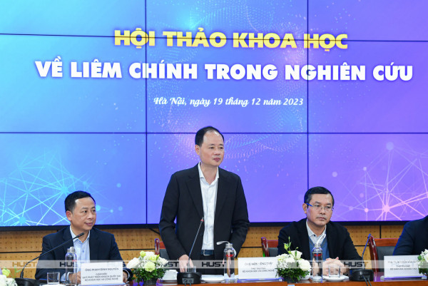 Cố gắng ứng xử với liêm chính khoa học có văn hoá, văn minh