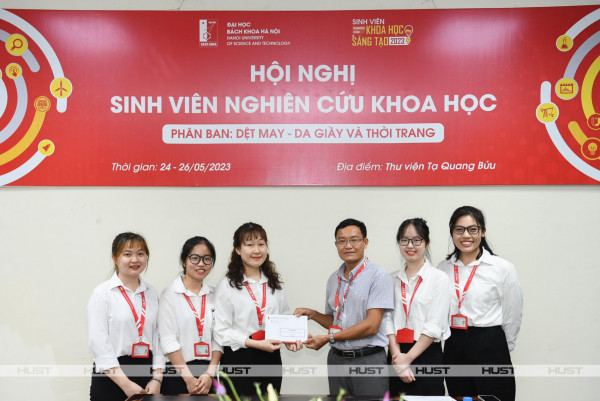 Cô gái Thái Bình và ước mơ tốt nghiệp Bách khoa, mở công ty riêng