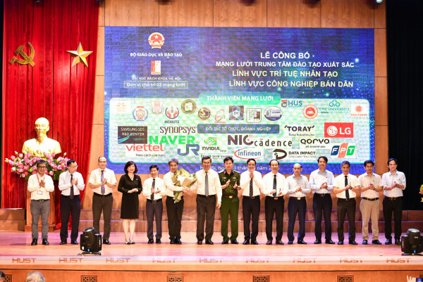 Bách khoa Hà Nội chủ trì mạng lưới Trí tuệ nhân tạo và Công nghệ Bán dẫn miền Bắc