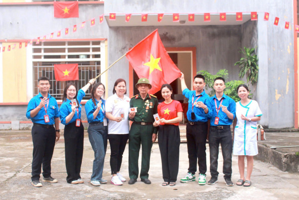 Mái nhà chung Bách khoa – nơi tình người ấm áp giữa những ngày lễ trọng đại