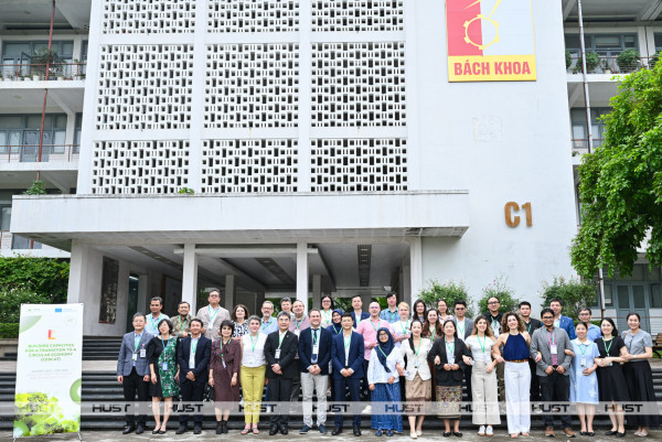 Bách khoa Hà Nội nỗ lực đẩy mạnh kinh tế tuần hoàn