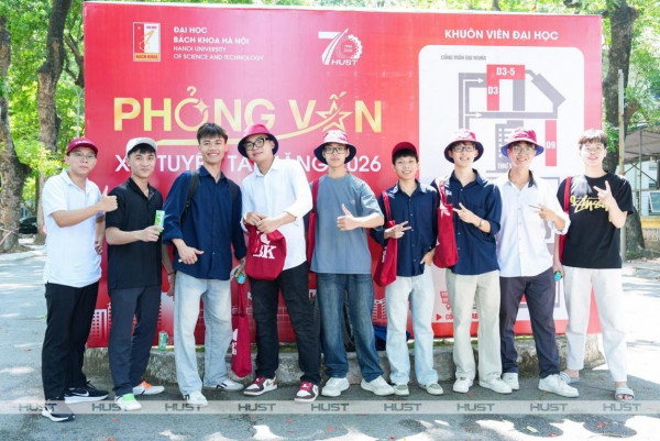 The Reunion of Over 2,000 Talented Students at Hanoi University of Science and Technology