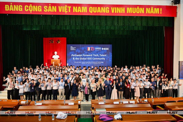 Bách khoa Hà Nội cùng IEEE kết nối học thuật quốc tế