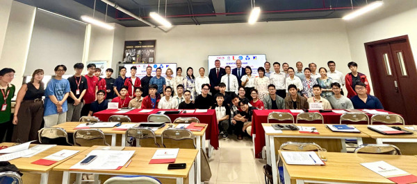 Tăng cường hợp tác nghiên cứu giữa các trường đại học kỹ thuật hàng đầu Việt Nam và Đại học AGH Krakow (Ba Lan)