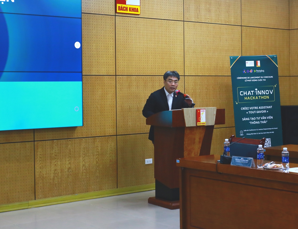 Assoc. Prof. Huynh Dang Chinh, Vice President of Hanoi University of Science and Technology, at the Launching ceremony on November 9.