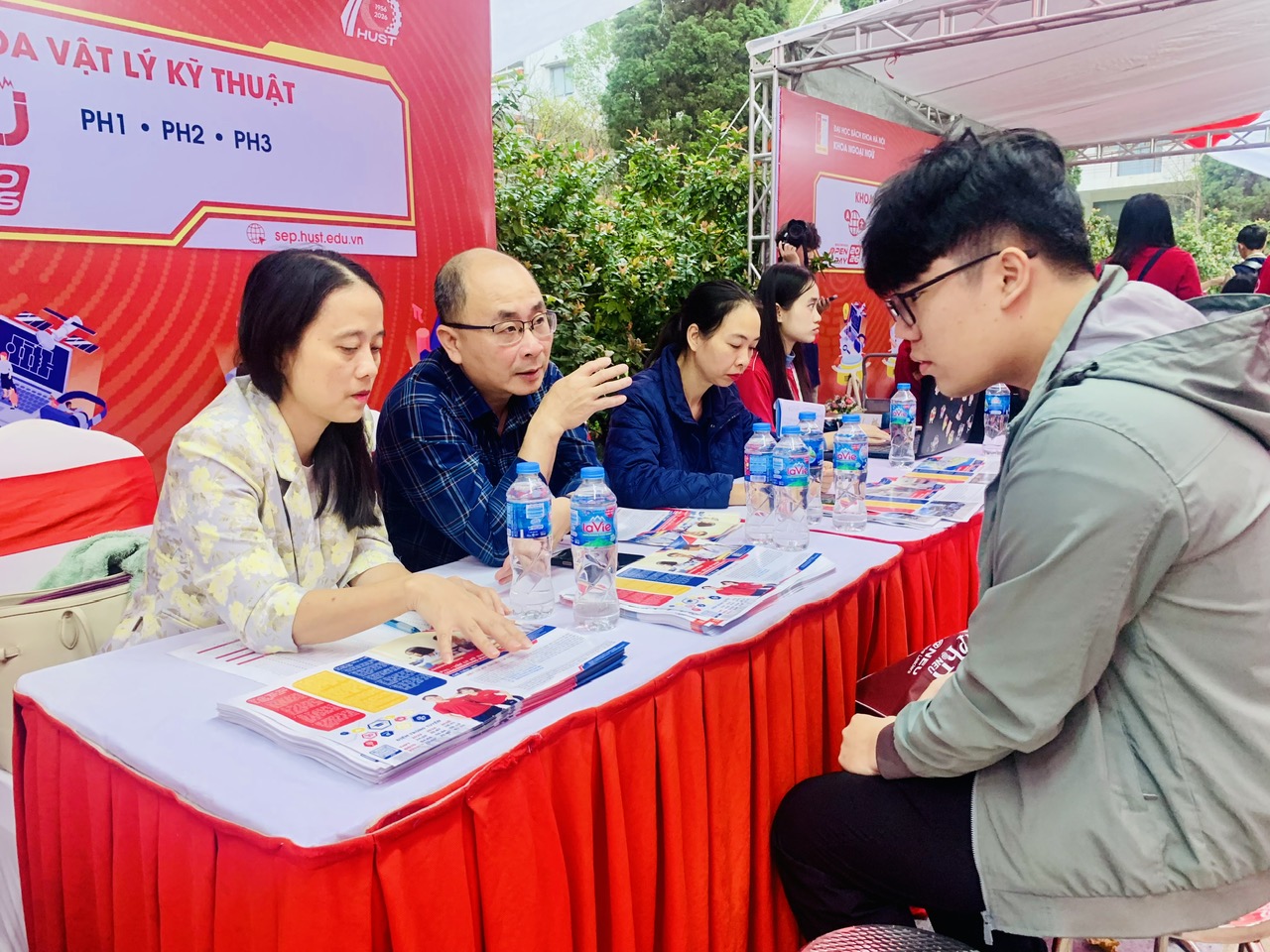 z7598632782221 bc12b51db8e3568e97f2218ba217bcef (1)