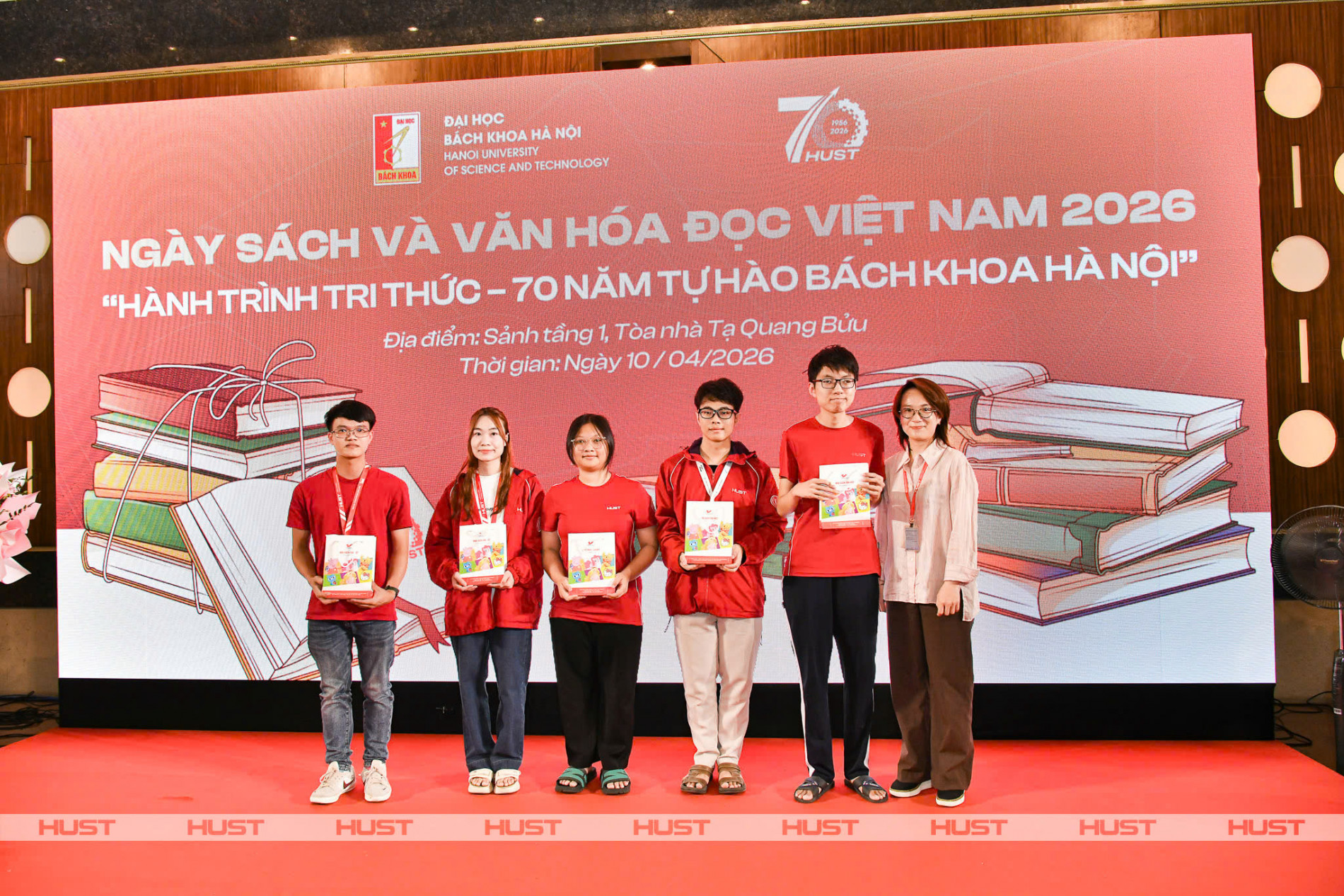 z7710591716629 57e6497a17e3535f3c8af27dc22583af