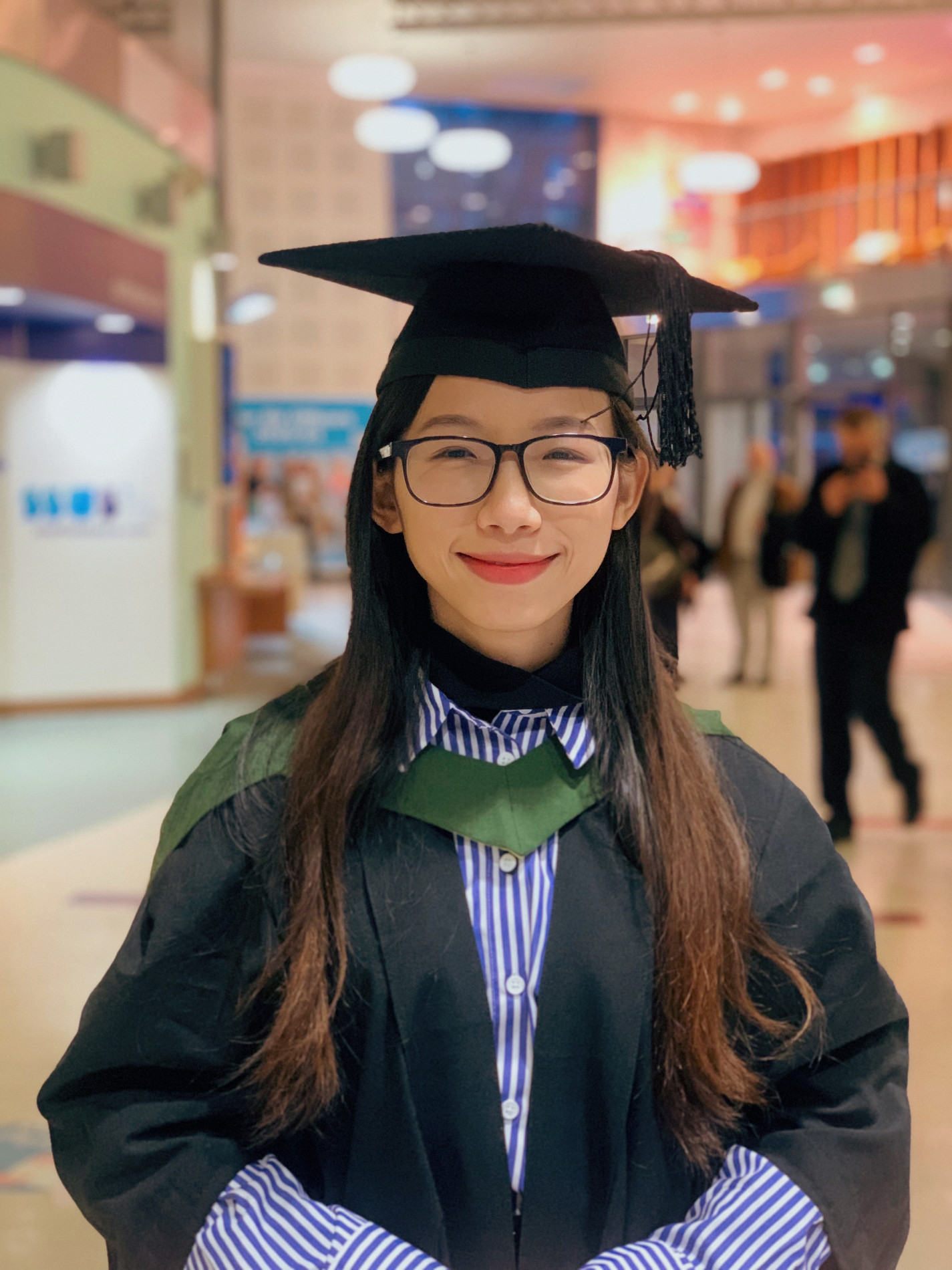 2023 tốt nghiệp thạc sĩ tại Anh