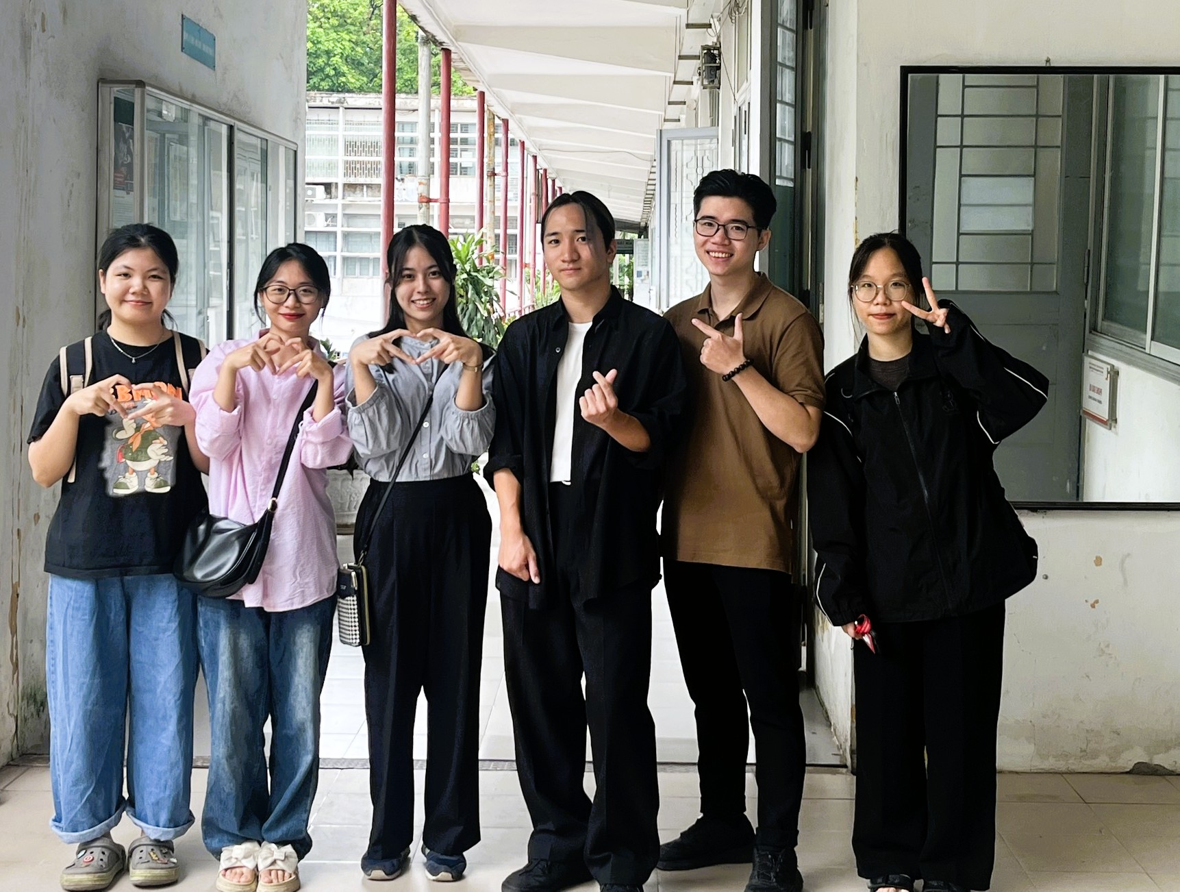 Ảnh với các bạn Nhật trường Tumsat