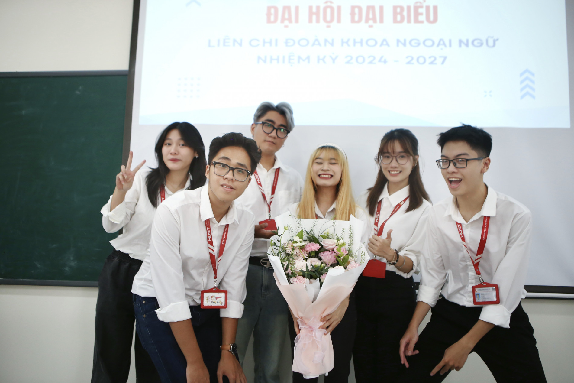 Minh Châu tham gia hoạt động LIên chi đoàn Khoa Ngoại ngữ