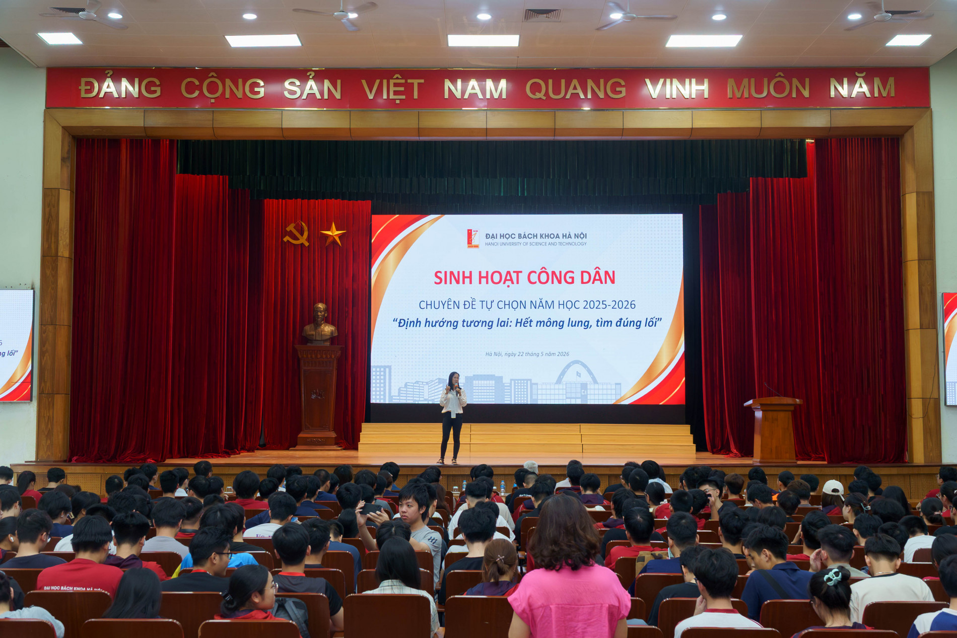 Tọa đàm "Định hướng tương lai: Hết mông lung, tìm đúng lối"